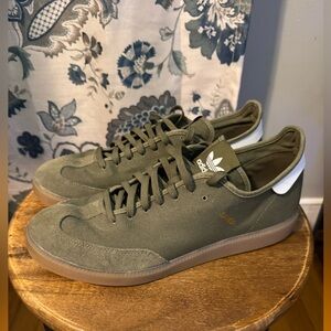 Adidas Samba sneakers